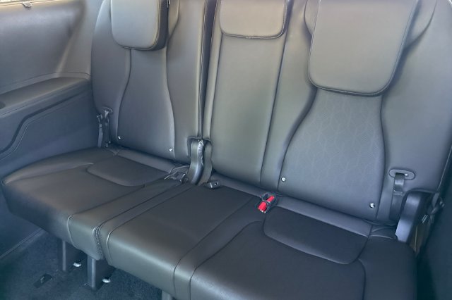New 2027 Kia Carnival SX FWD image 17