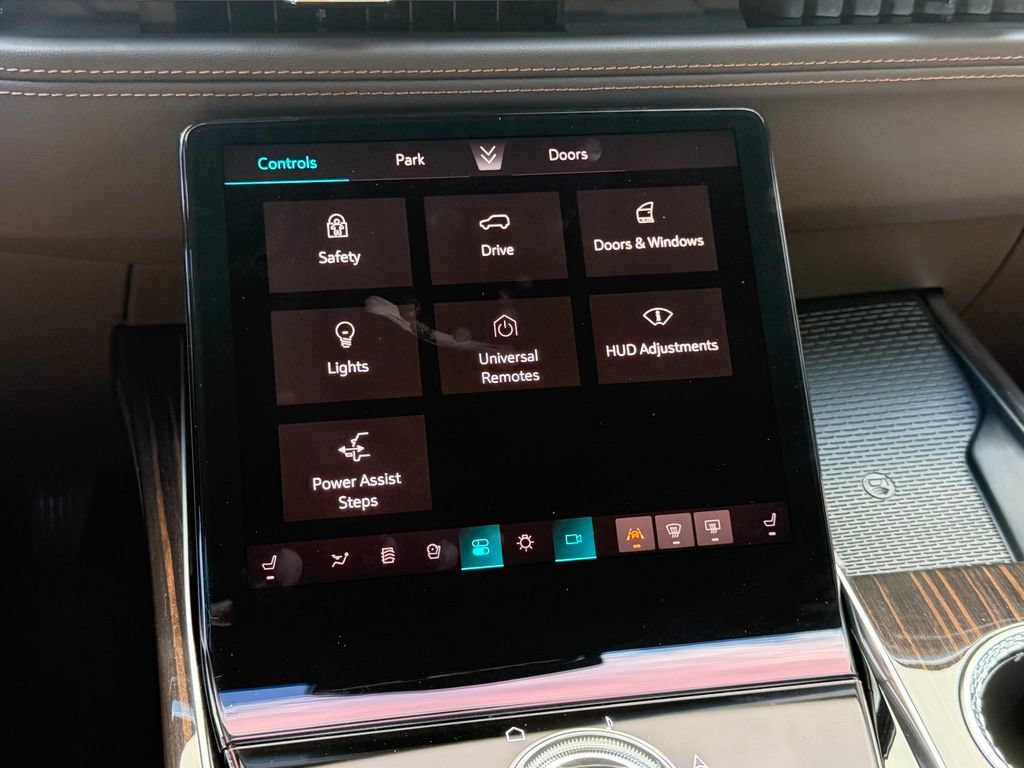 New 2026 Cadillac Escalade Luxury w/ Touring Package AWD/4WD image 39