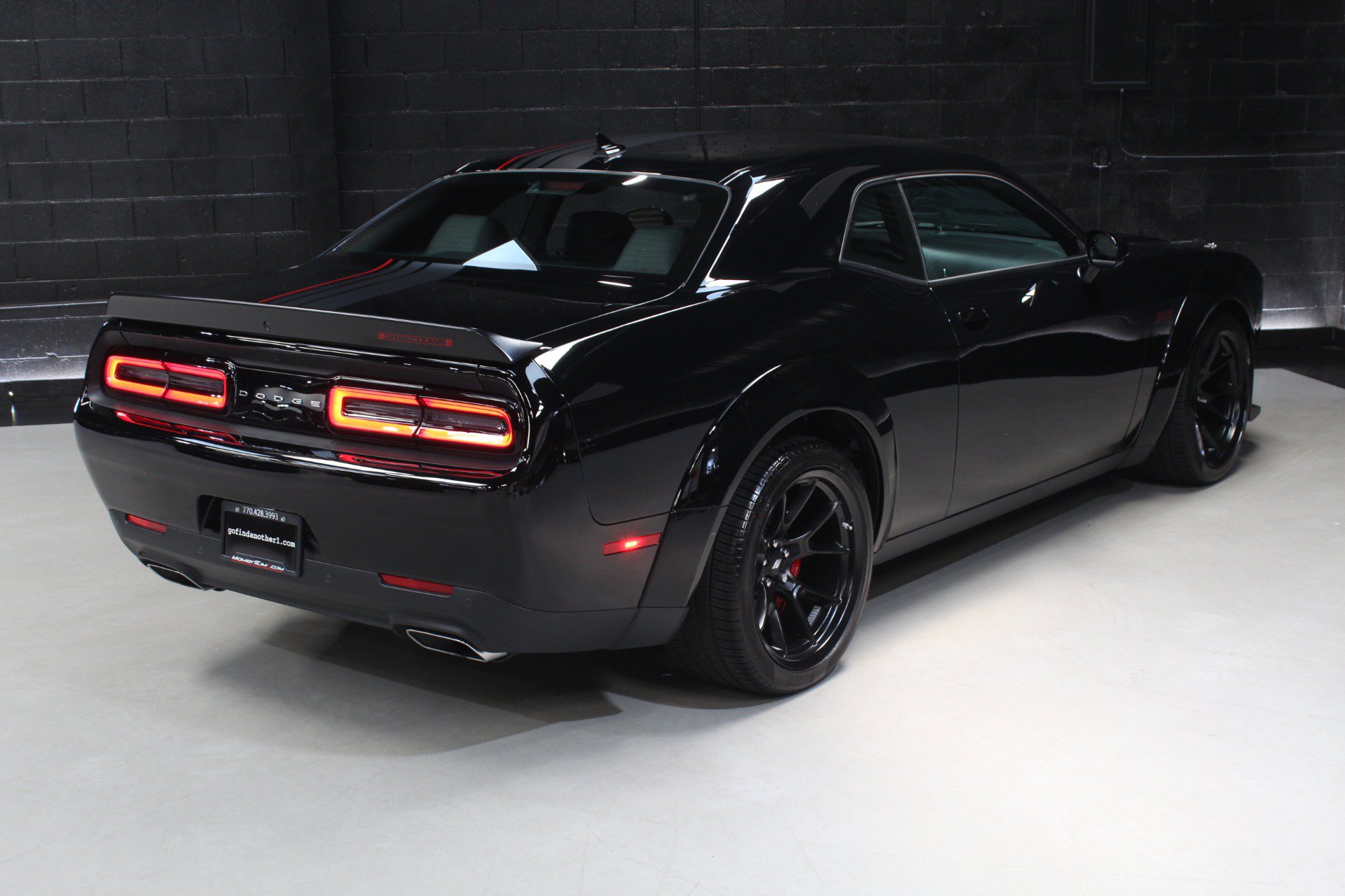 Used 2023 Dodge Challenger R/T Scat Pack RWD image 28