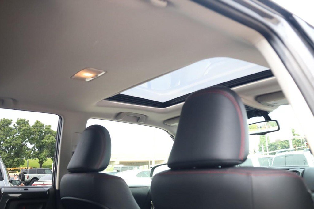 Used 2015 Toyota 4Runner Trail Premium AWD/4WD image 25
