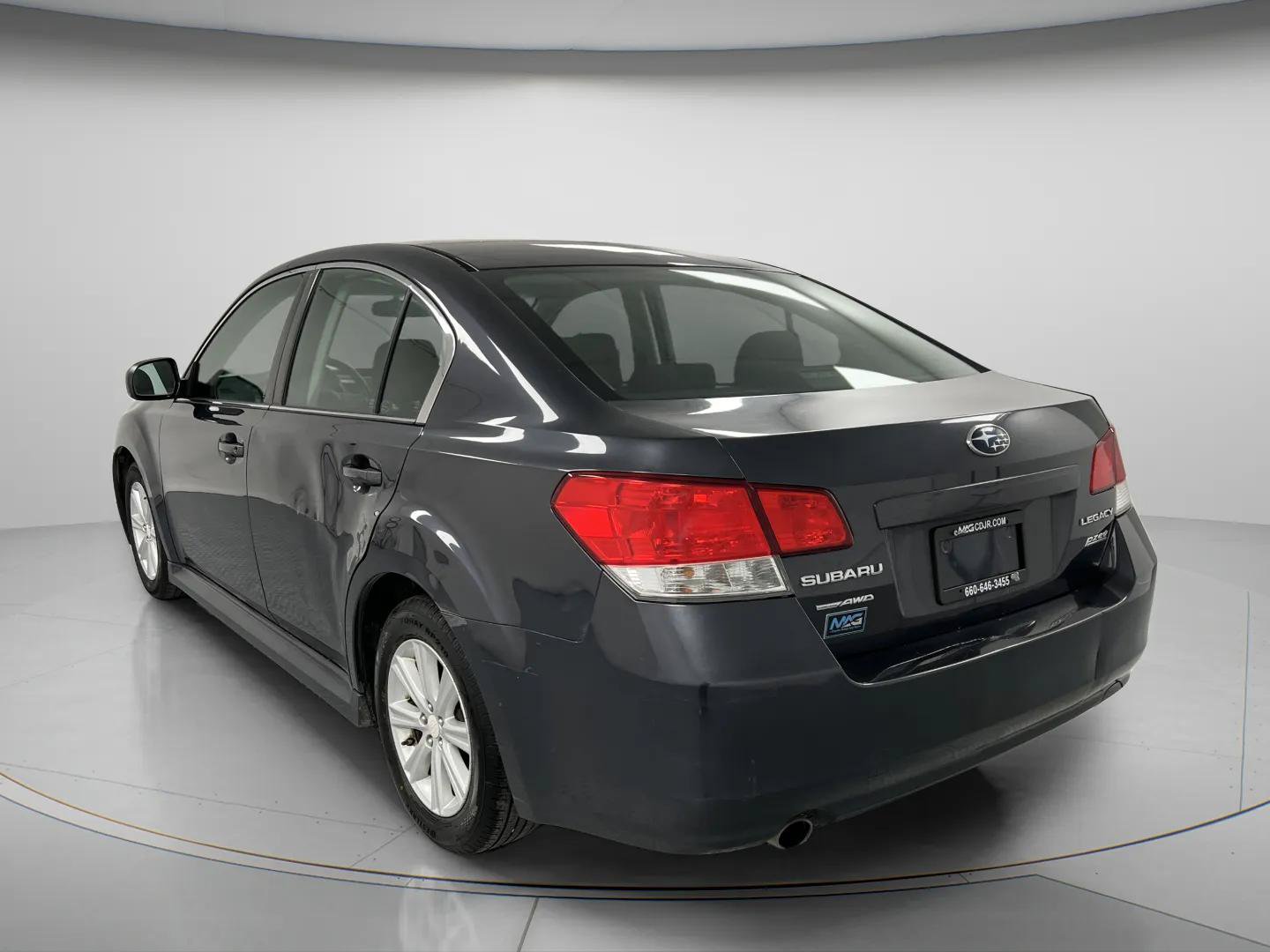 Used 2011 Subaru Legacy 2.5i Premium AWD/4WD image 6