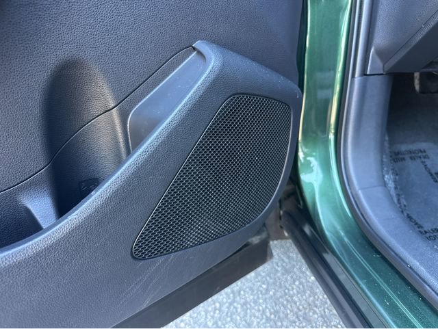 Used 2022 Toyota Corolla Cross XLE w/ Convenience Package image 36