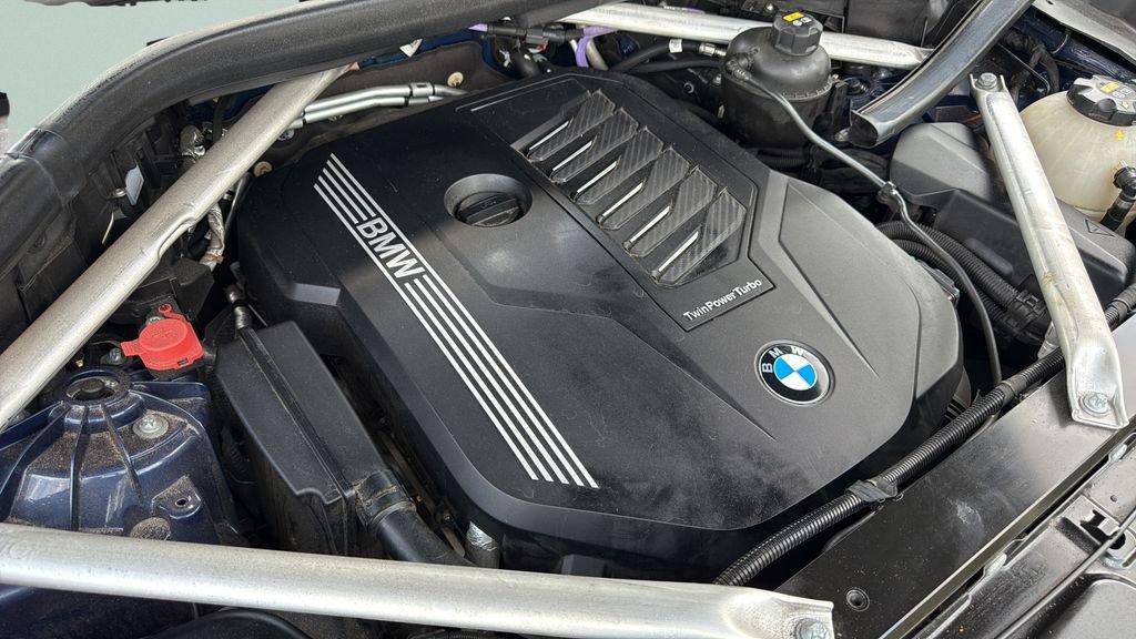 Used 2022 BMW X5 sDrive40i w/ Premium Package image 19