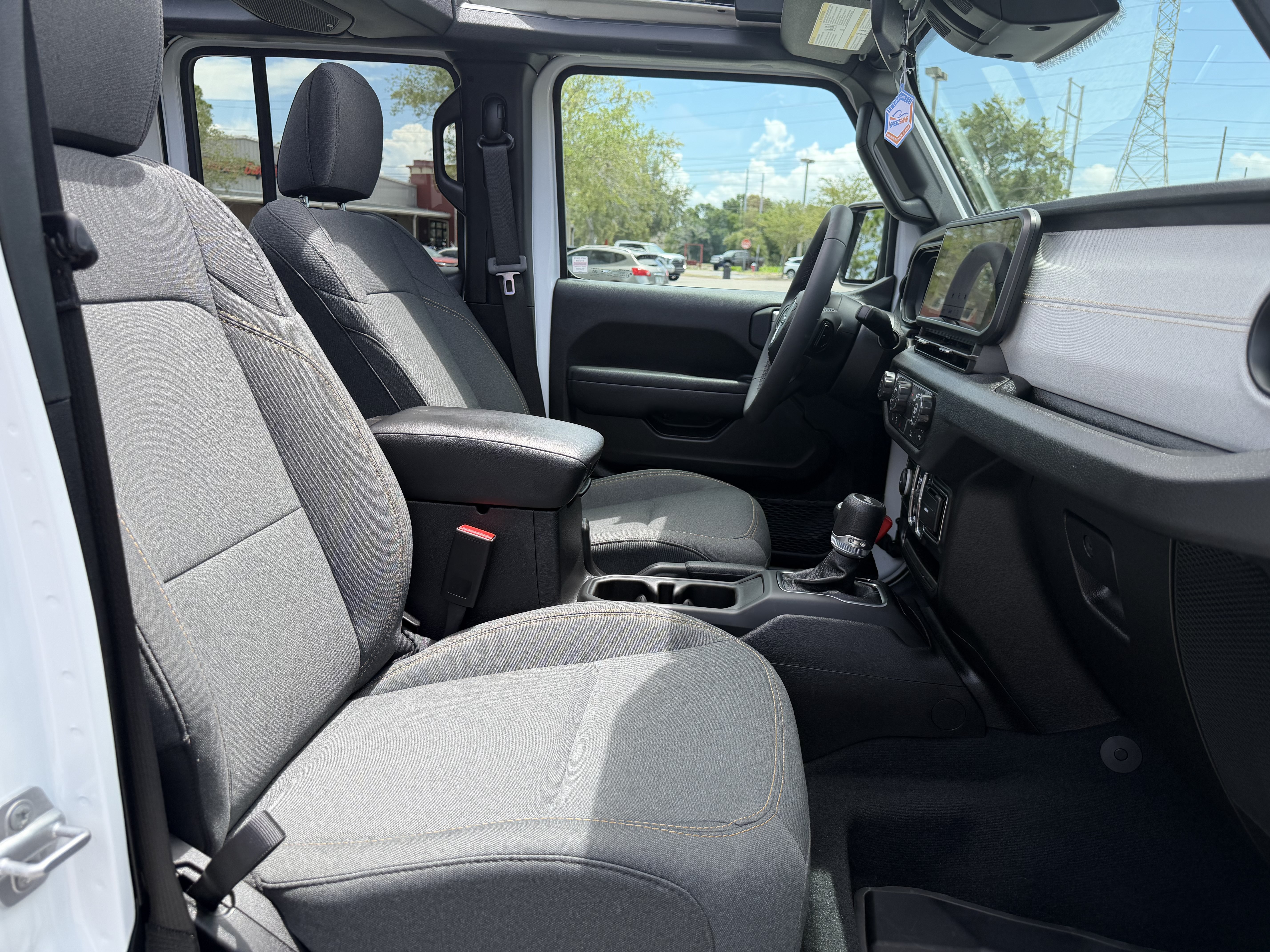 Used 2026 Jeep Wrangler Unlimited Sport AWD/4WD image 29