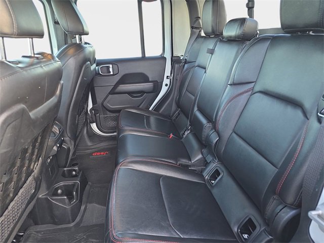 Used 2022 Jeep Gladiator Rubicon w/ Cold Weather Group image 16