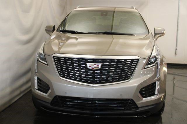 Certified 2023 Cadillac XT5 Luxury AWD/4WD image 3