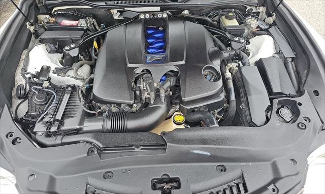 Used 2016 Lexus RC F w/ Premium Package RWD image 24