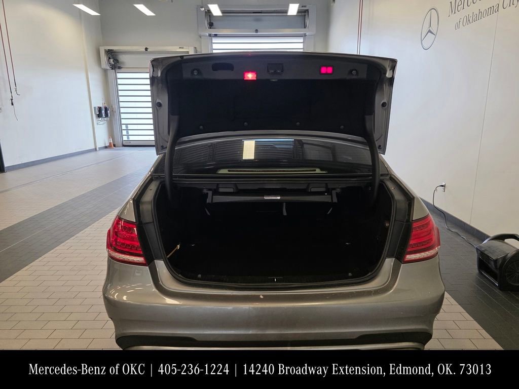 Used 2014 Mercedes-Benz E 350 Sedan image 5