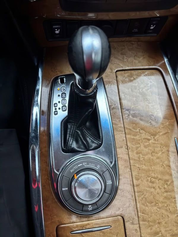 Used 2011 INFINITI QX56 4WD w/ Theater Pkg image 23
