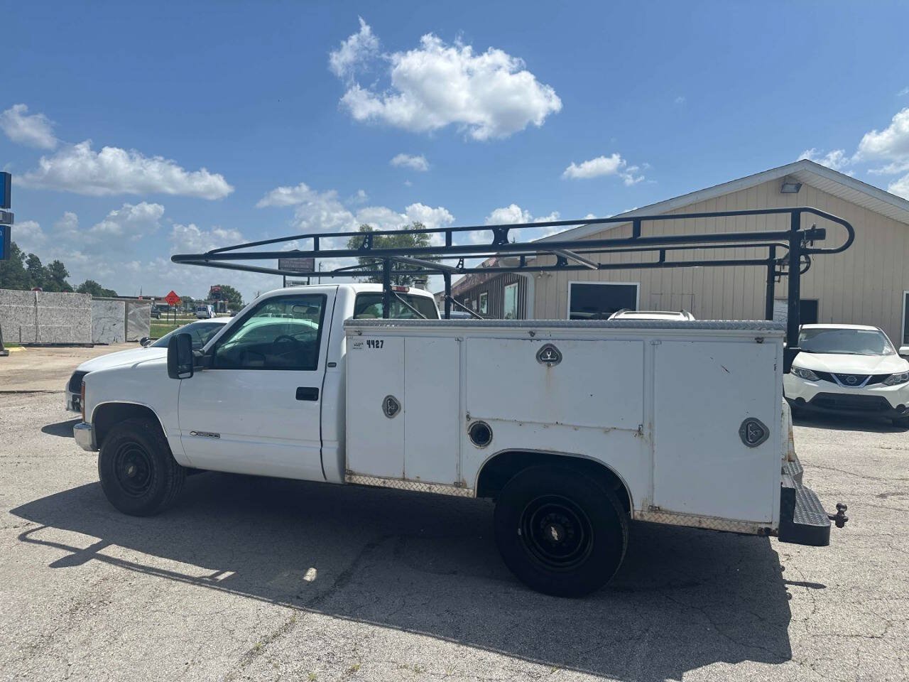 Used 1998 Chevrolet Silverado 3500 2WD Regular Cab w/ Comfort & Convenience Pkg image 6