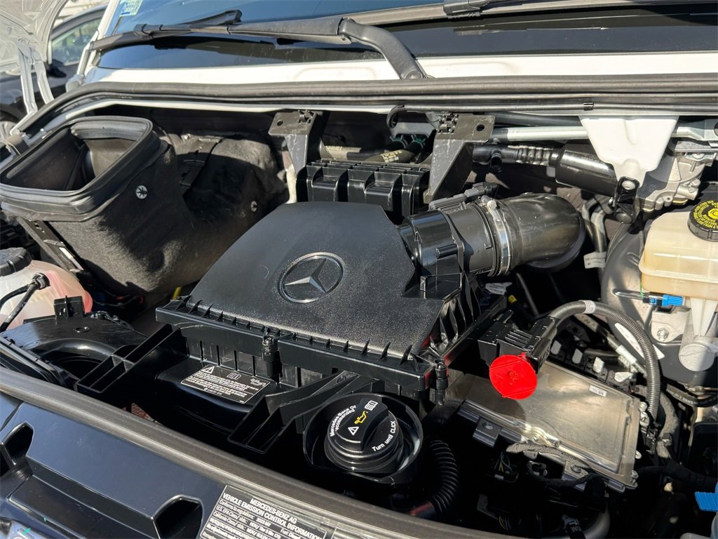 Used 2023 Mercedes-Benz Sprinter 2500 image 24