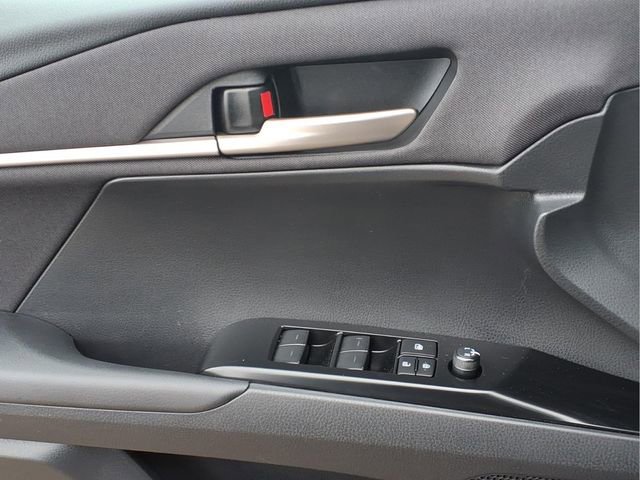 Used 2025 Toyota Camry LE FWD image 20