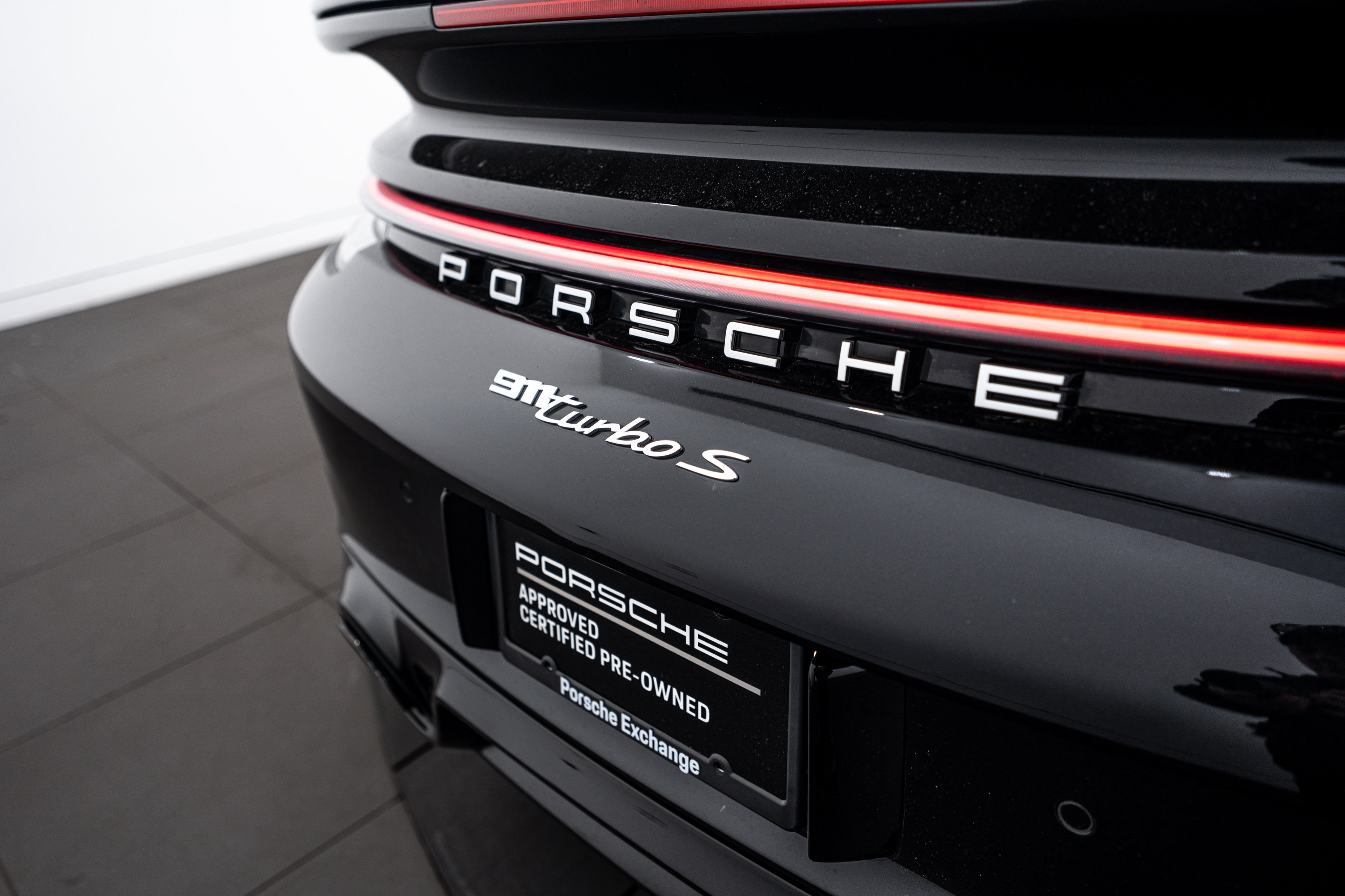 Certified 2024 Porsche 911 Turbo S image 25