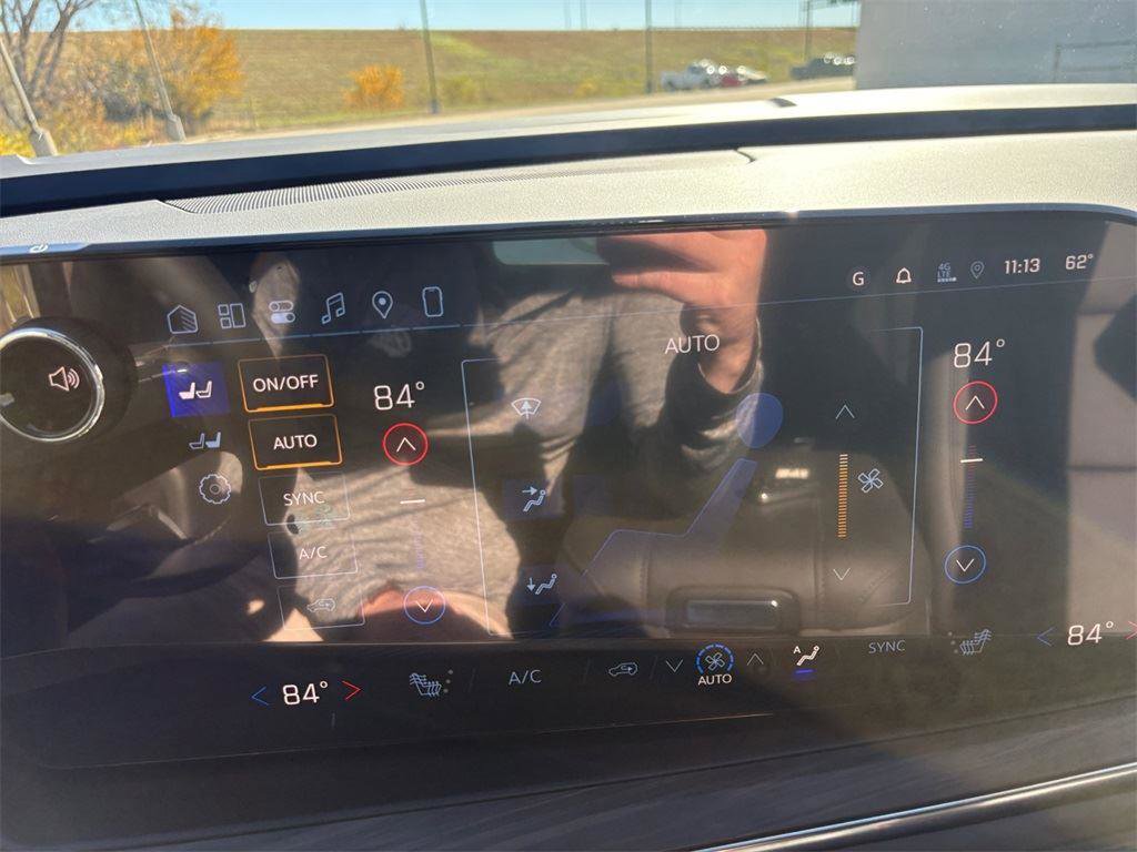 New 2026 Chevrolet Suburban LT w/ Comfort Package image 20