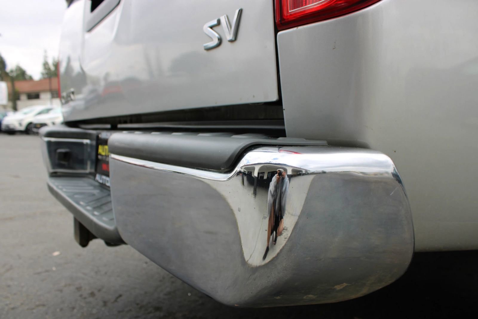 Used 2014 Nissan Frontier SV image 6