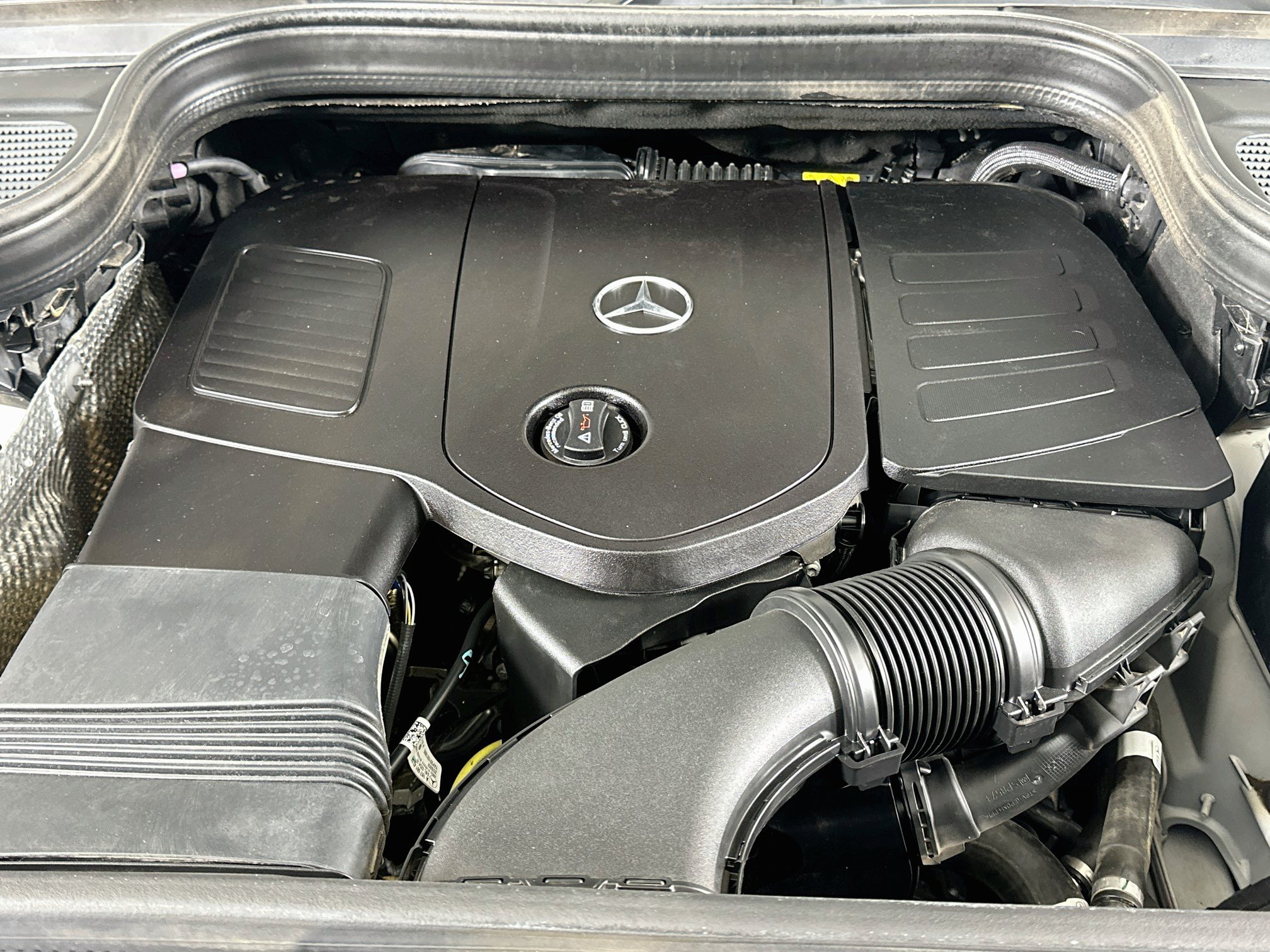 Used 2025 Mercedes-Benz GLE 350 4MATIC w/ Driver Assistance Package image 34