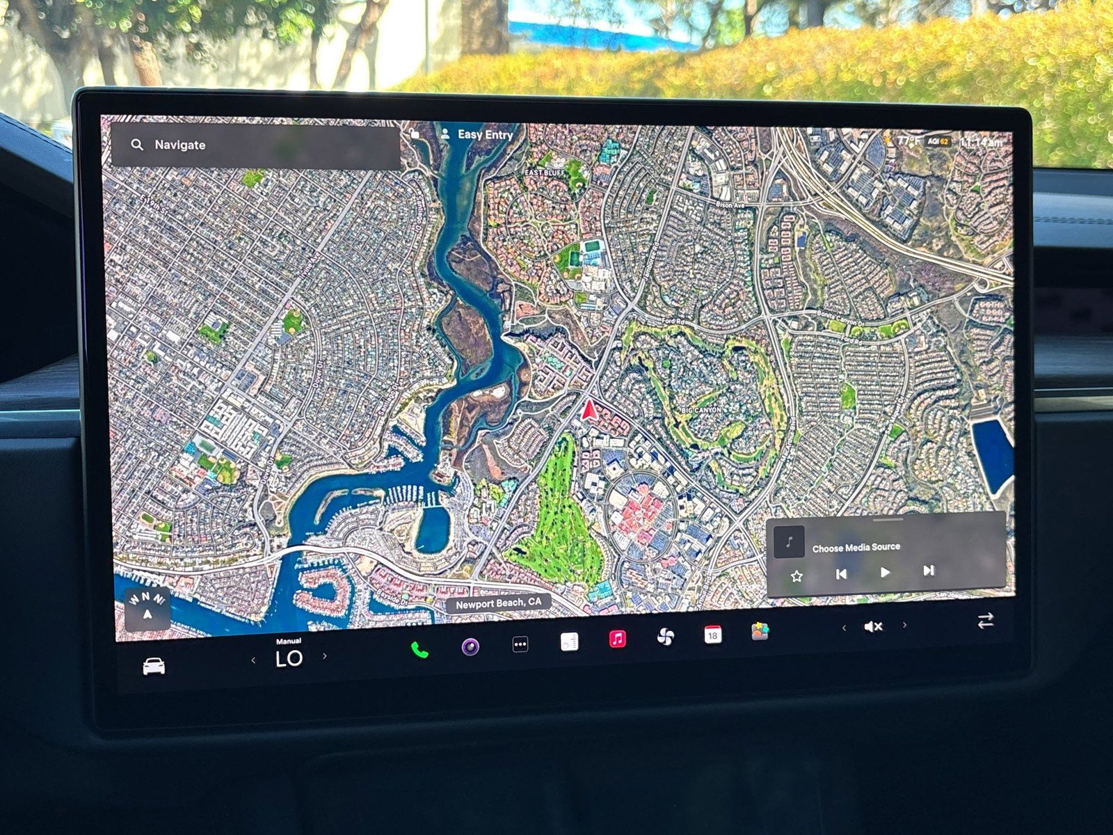 Used 2022 Tesla Model X image 22