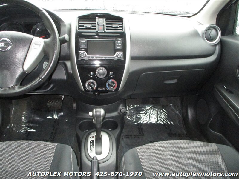 Used 2018 Nissan Versa SV w/ SV Special Edition Package FWD image 18