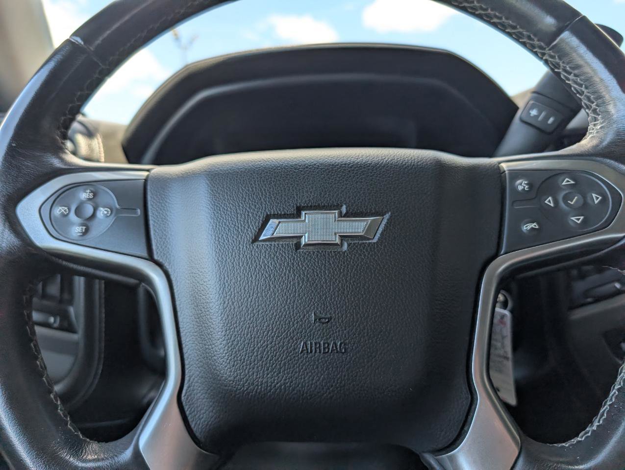 Used 2018 Chevrolet Silverado 1500 LTZ Z71 w/ Centennial Edition AWD/4WD image 19