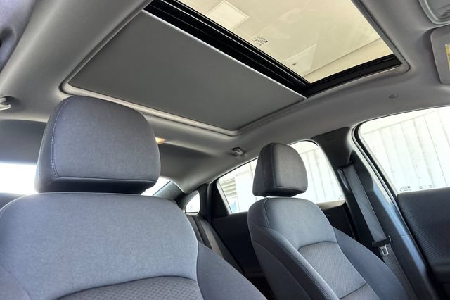 Used 2024 Chevrolet Malibu LT FWD image 18