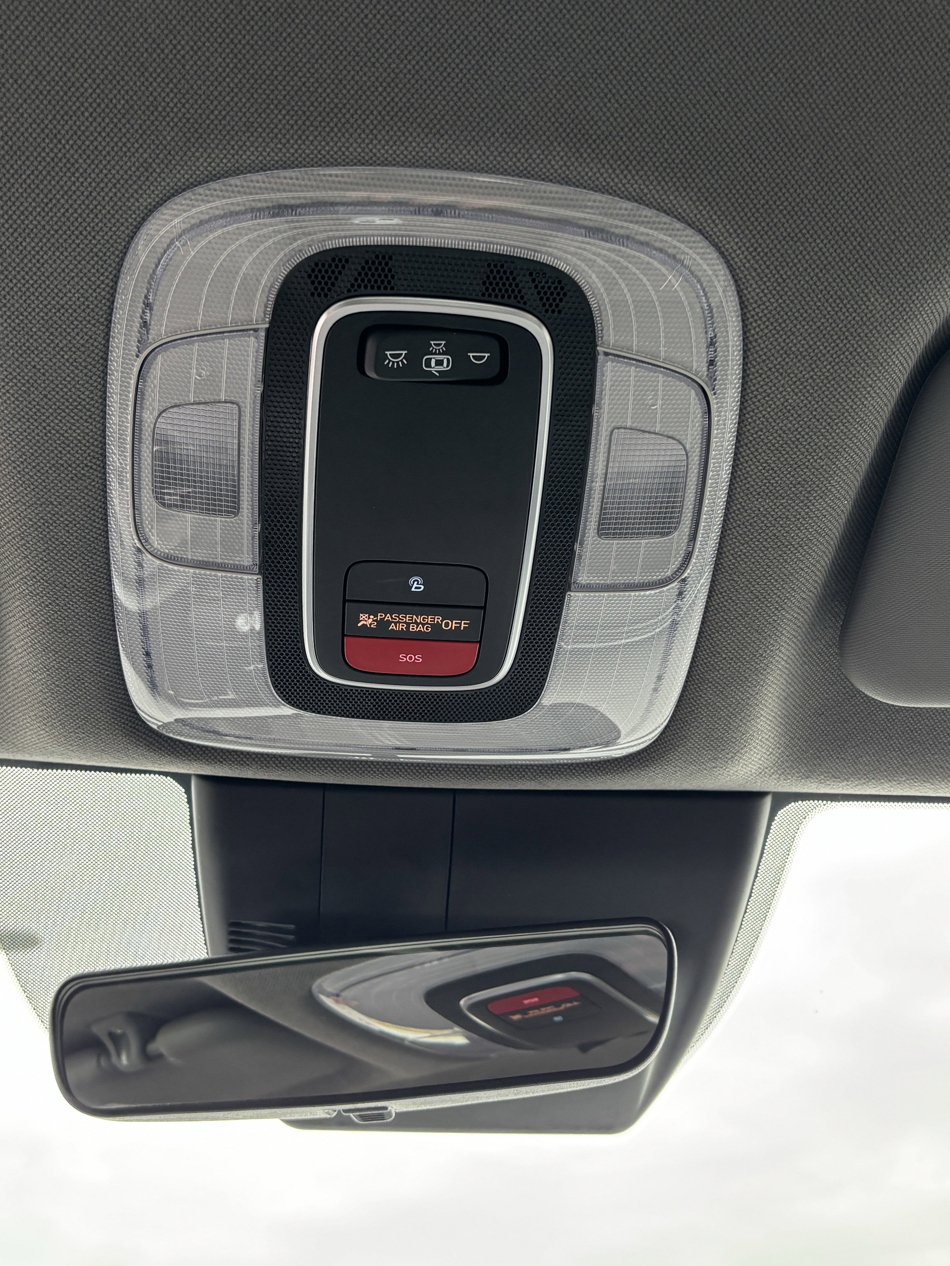 Used 2023 Hyundai Elantra SEL w/ Cargo Package image 32