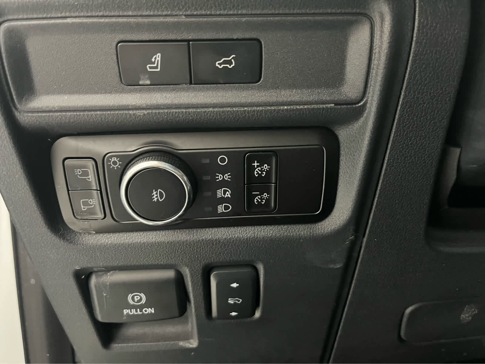 Used 2023 Ford Expedition Platinum image 23