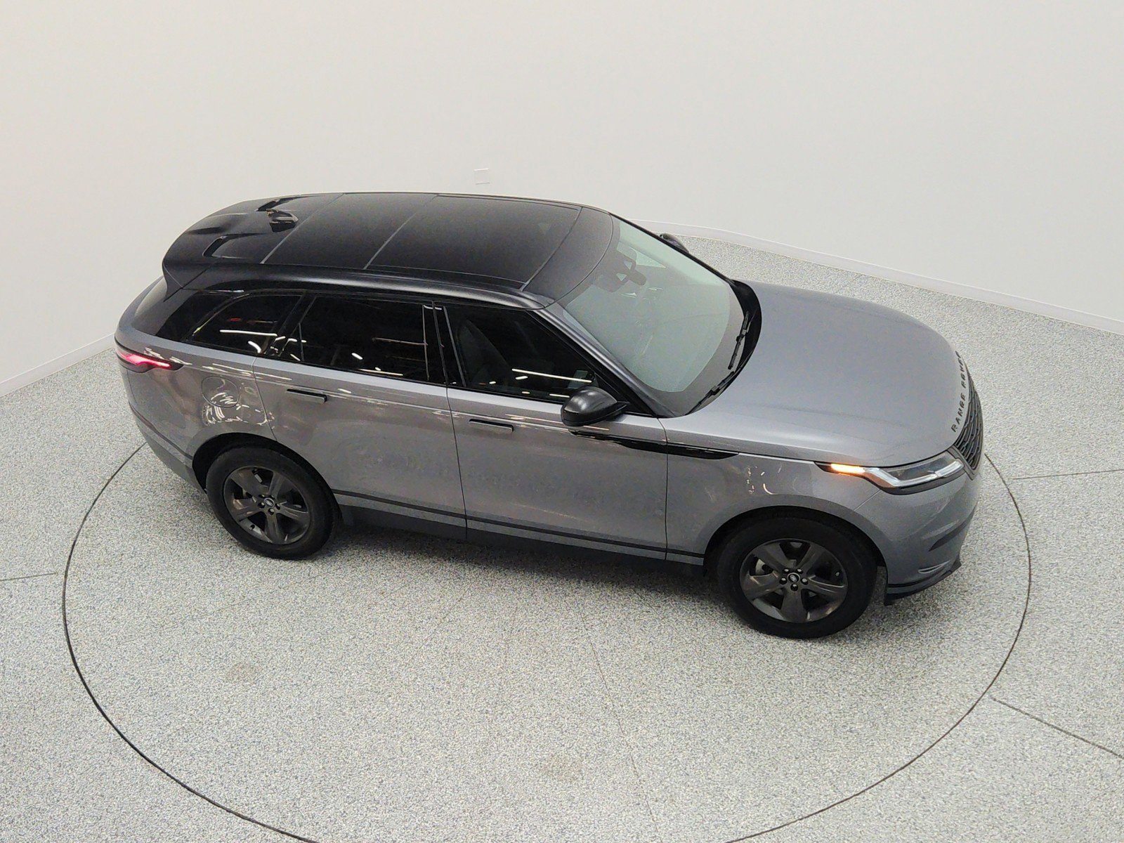 Used 2024 Land Rover Range Rover Velar S AWD/4WD image 26