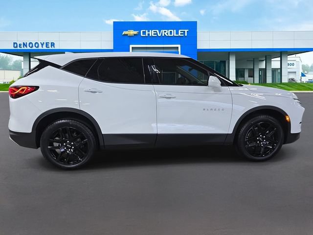 New 2025 Chevrolet Blazer LT FWD image 6