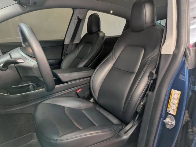 Used 2021 Tesla Model Y Long Range image 9