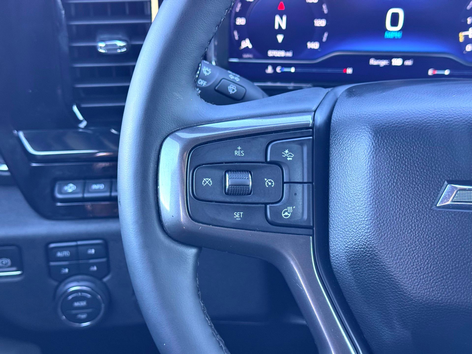 Used 2024 Chevrolet Silverado 2500 ZR2 w/ ZR2 Bison Edition image 29