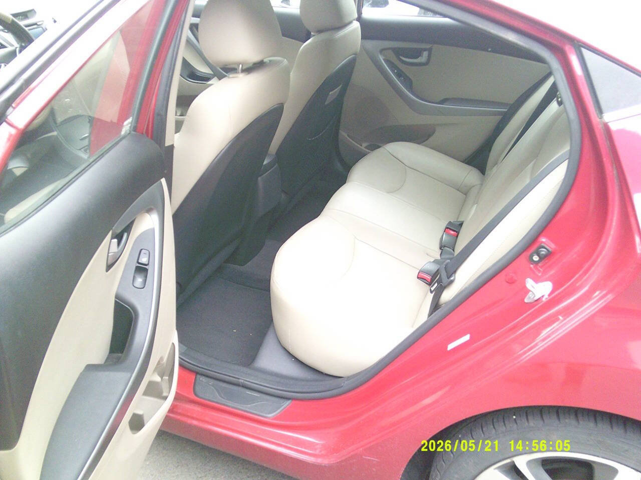 Used 2014 Hyundai Elantra Limited w/ Option Group 03 FWD image 8