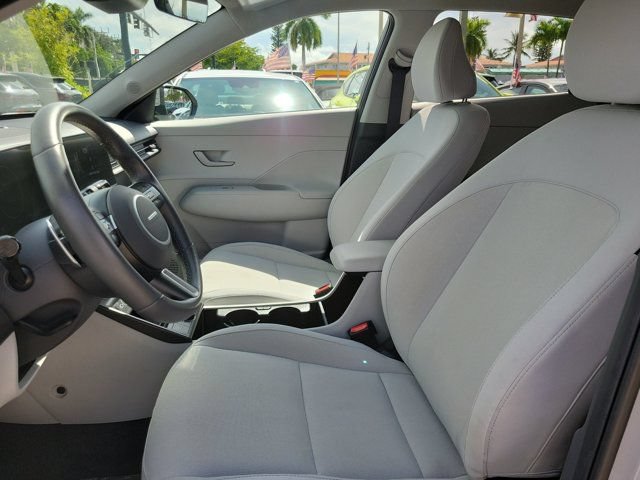 Certified 2024 Hyundai Kona SEL w/ Convenience Package AWD/4WD image 15