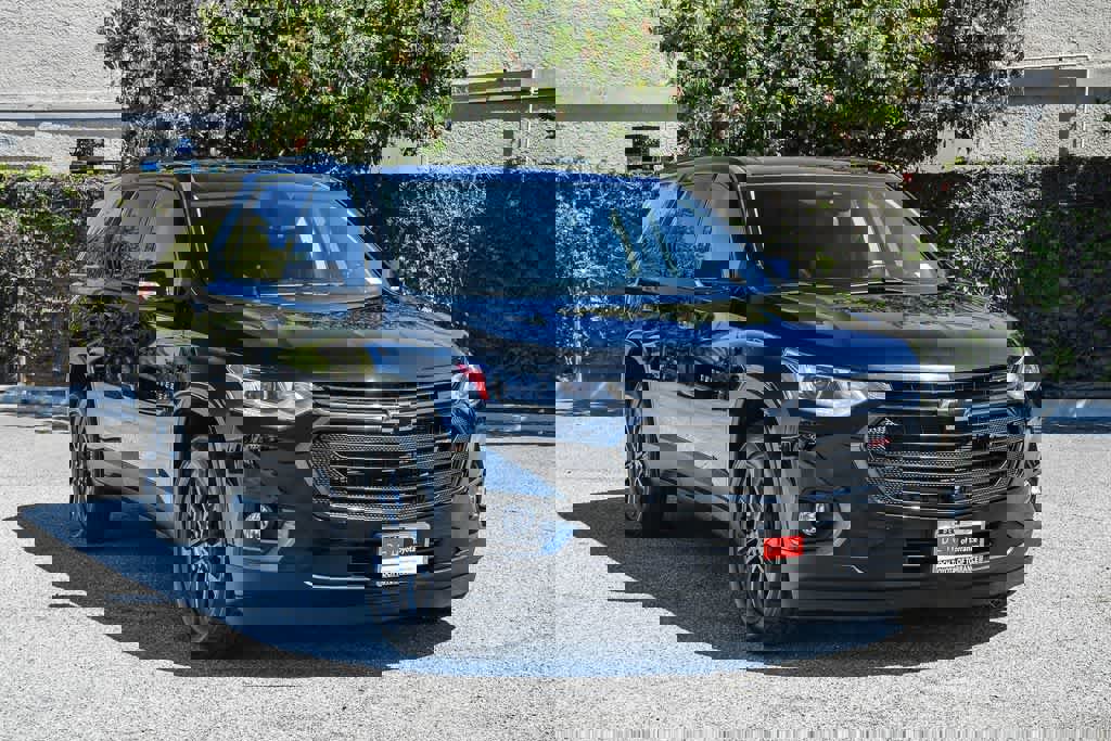 Used 2020 Chevrolet Traverse RS w/ LPO, Cargo Package image 3