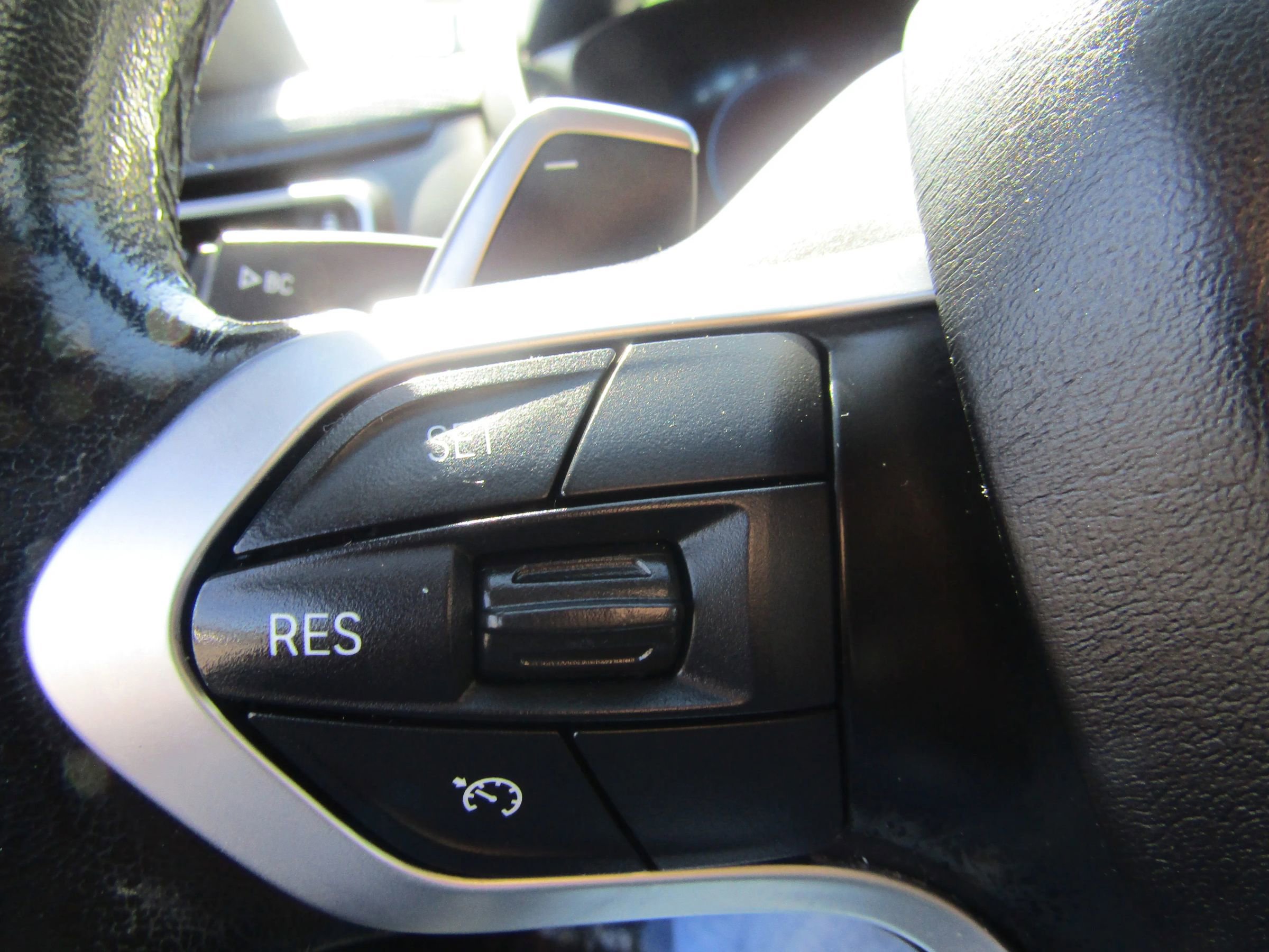 Used 2019 BMW i8 Coupe AWD/4WD image 40