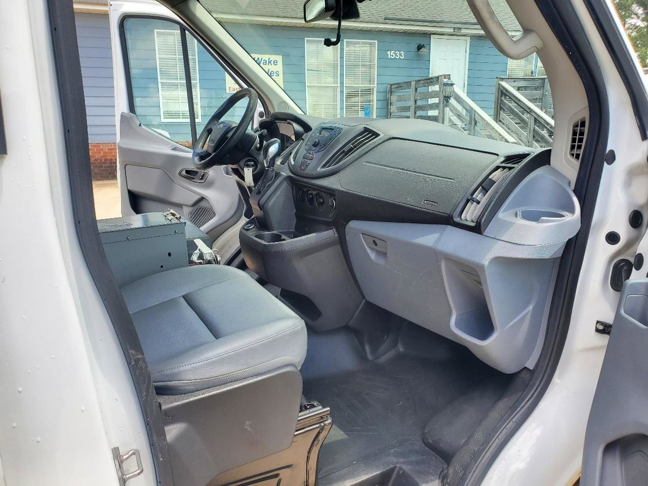 Used 2018 Ford Transit 350 148 Medium Roof RWD image 14