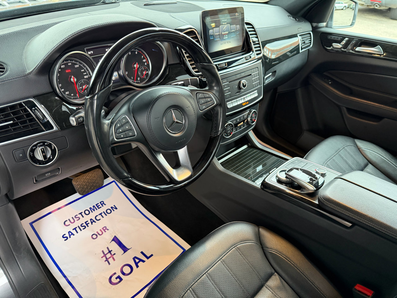 Used 2018 Mercedes-Benz GLS 450 4MATIC image 9