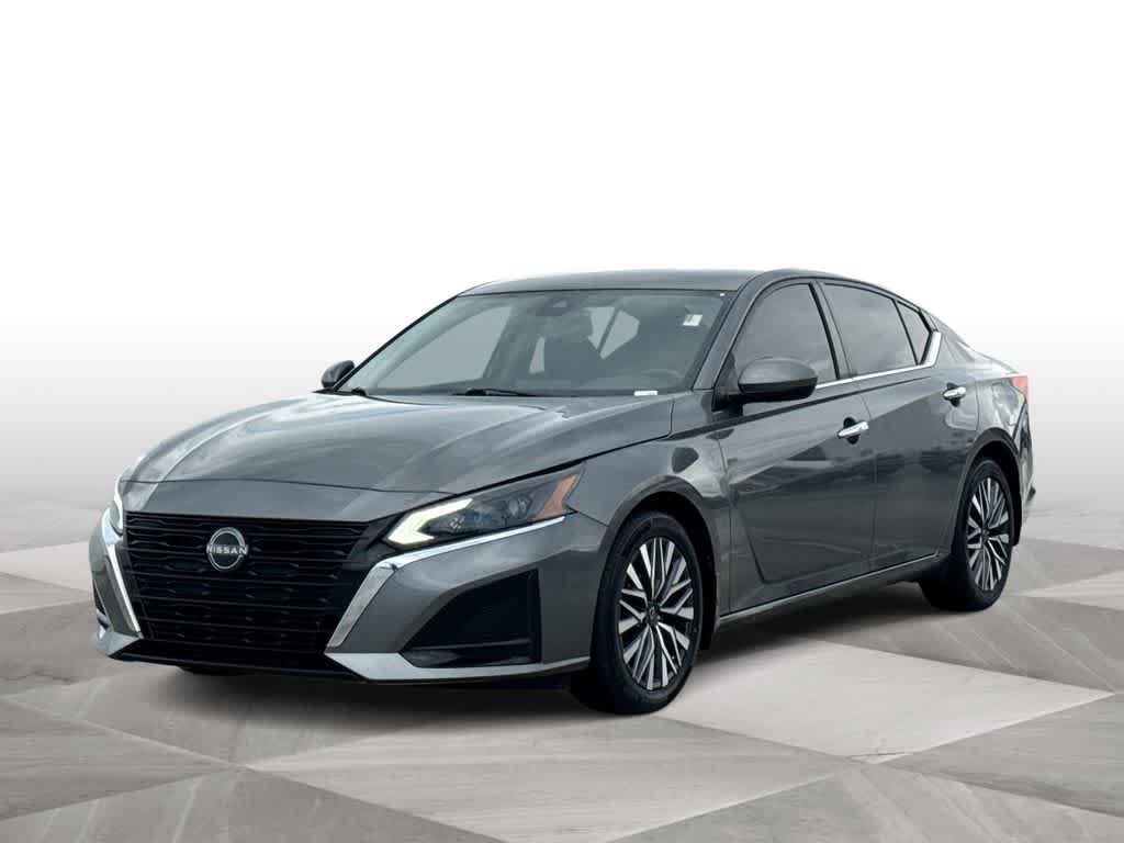 Used 2023 Nissan Altima 2.5 SV FWD image 4