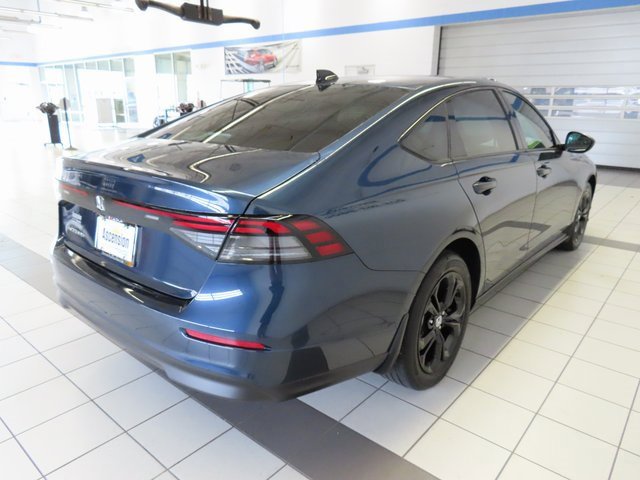 Used 2025 Honda Accord SE image 14