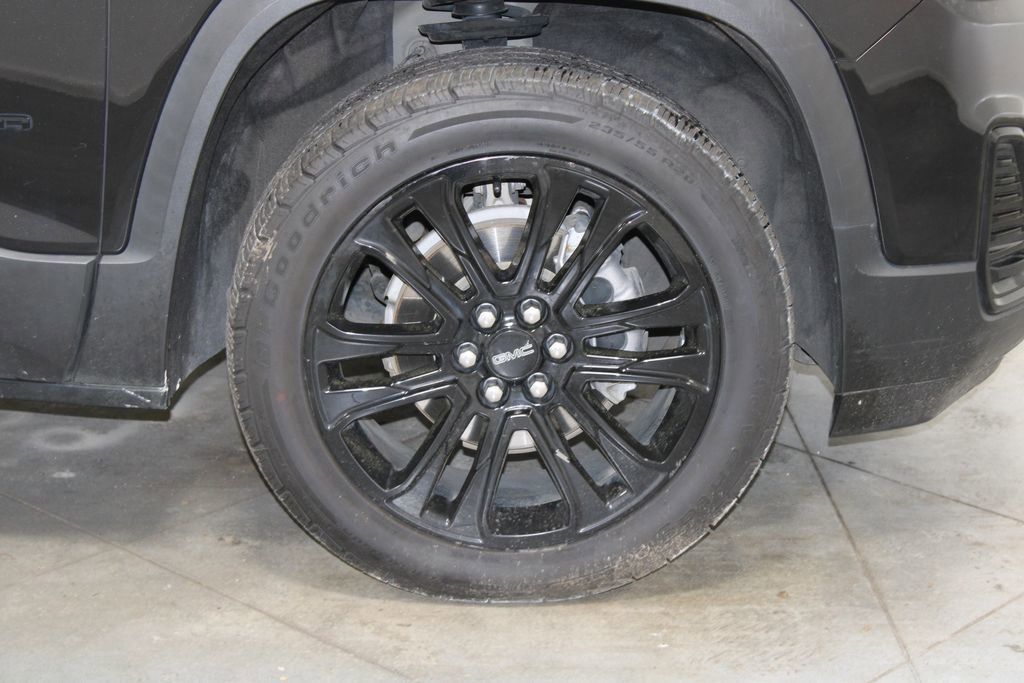 Used 2022 GMC Acadia SLE w/ Driver Convenience Package image 12