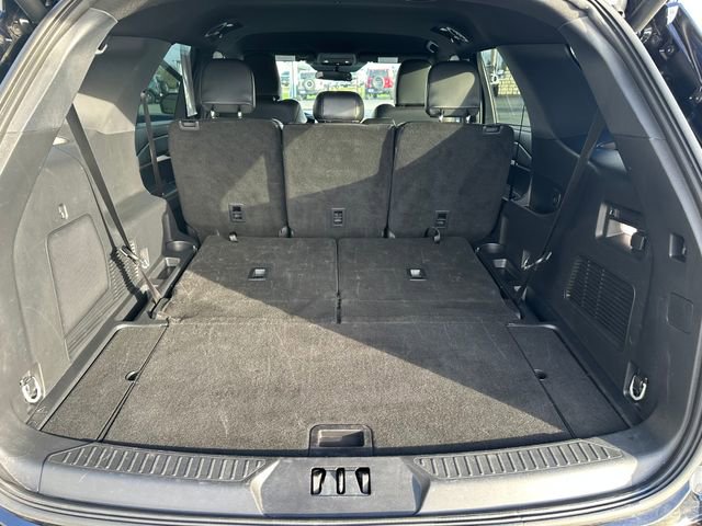 Used 2025 Ford Explorer ST-Line w/ ST-Line Street Pack image 24