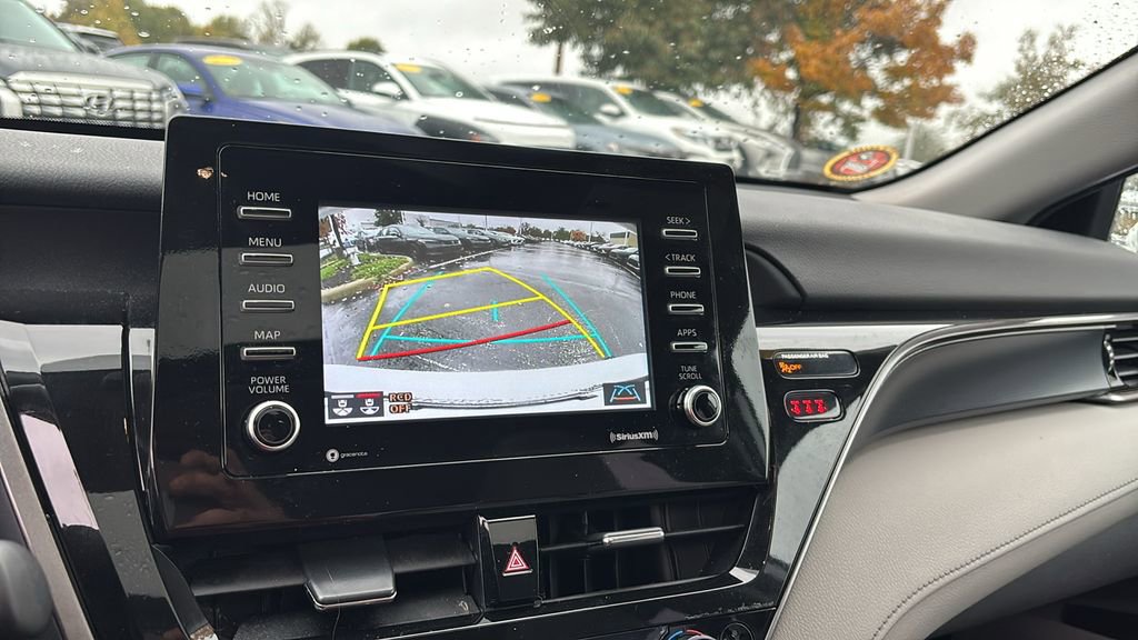 Used 2022 Toyota Camry SE image 22