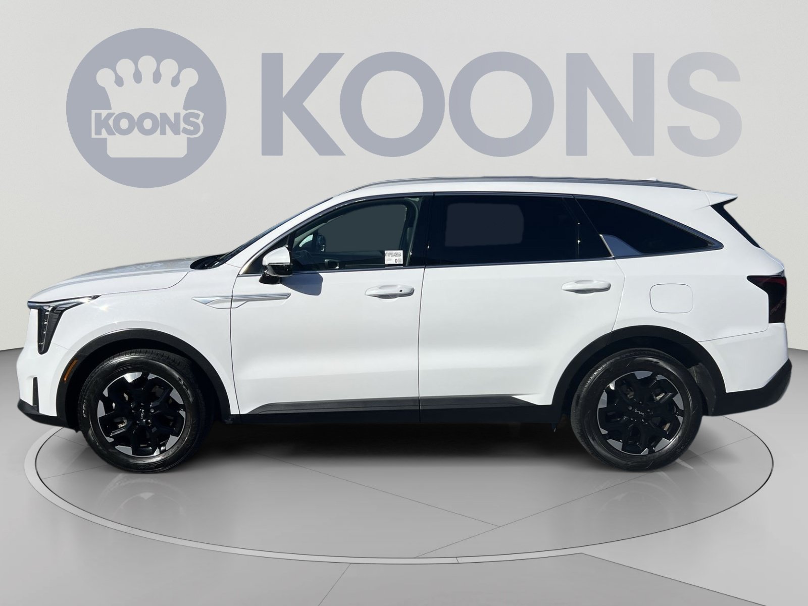 Used 2025 Kia Sorento S FWD image 2