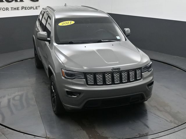 Used 2021 Jeep Grand Cherokee Laredo X AWD/4WD image 46