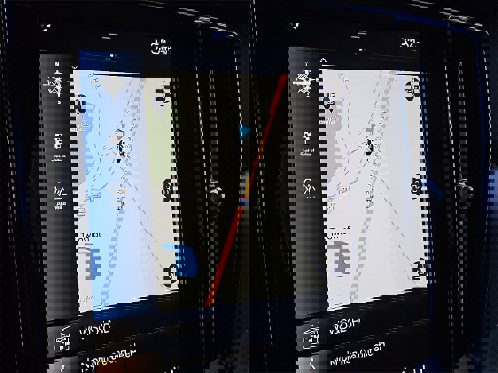 Used 2020 Volvo S60 T6 Momentum w/ Protection Package Premier image 17