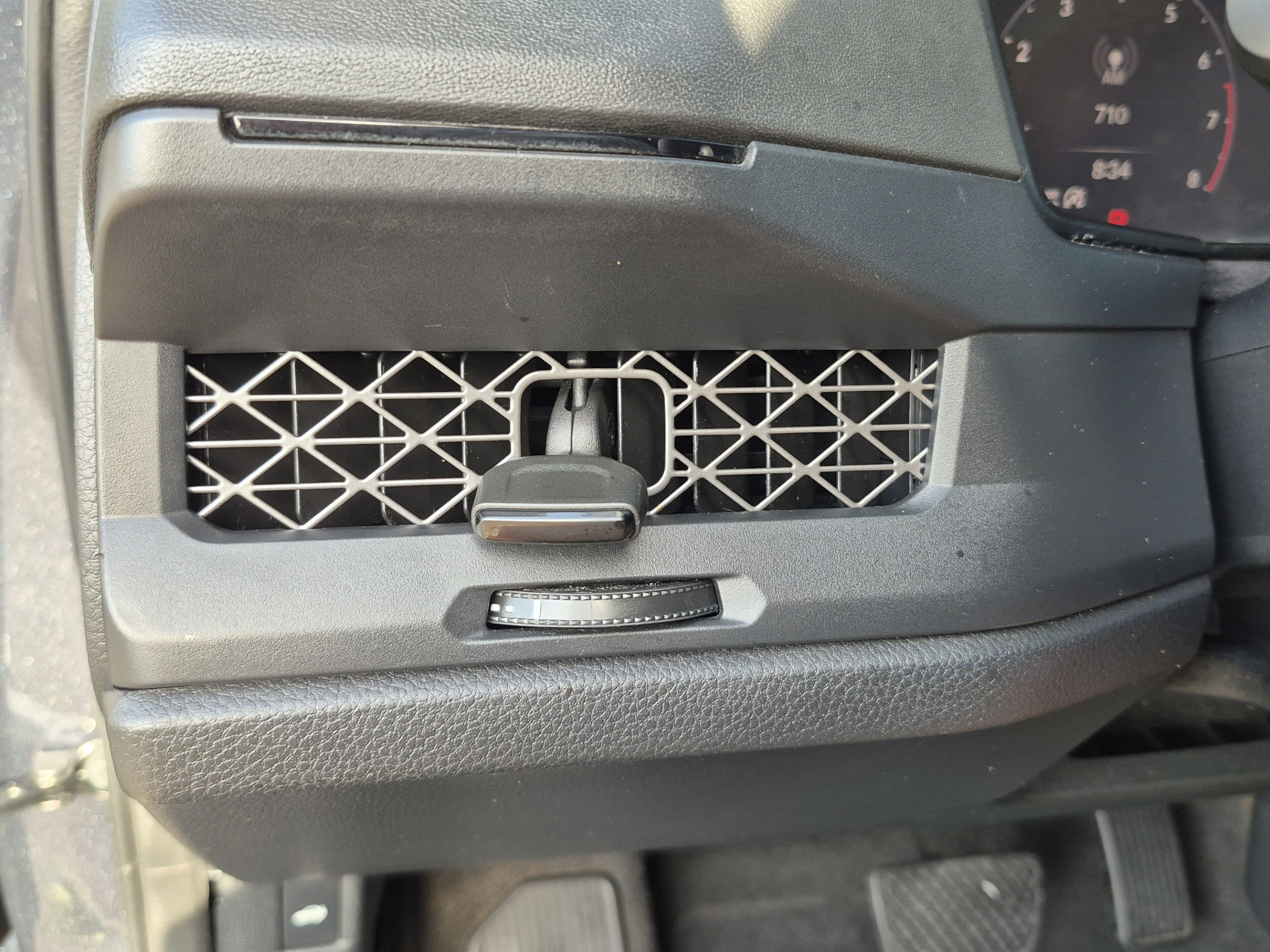 Used 2023 Honda Accord LX image 27