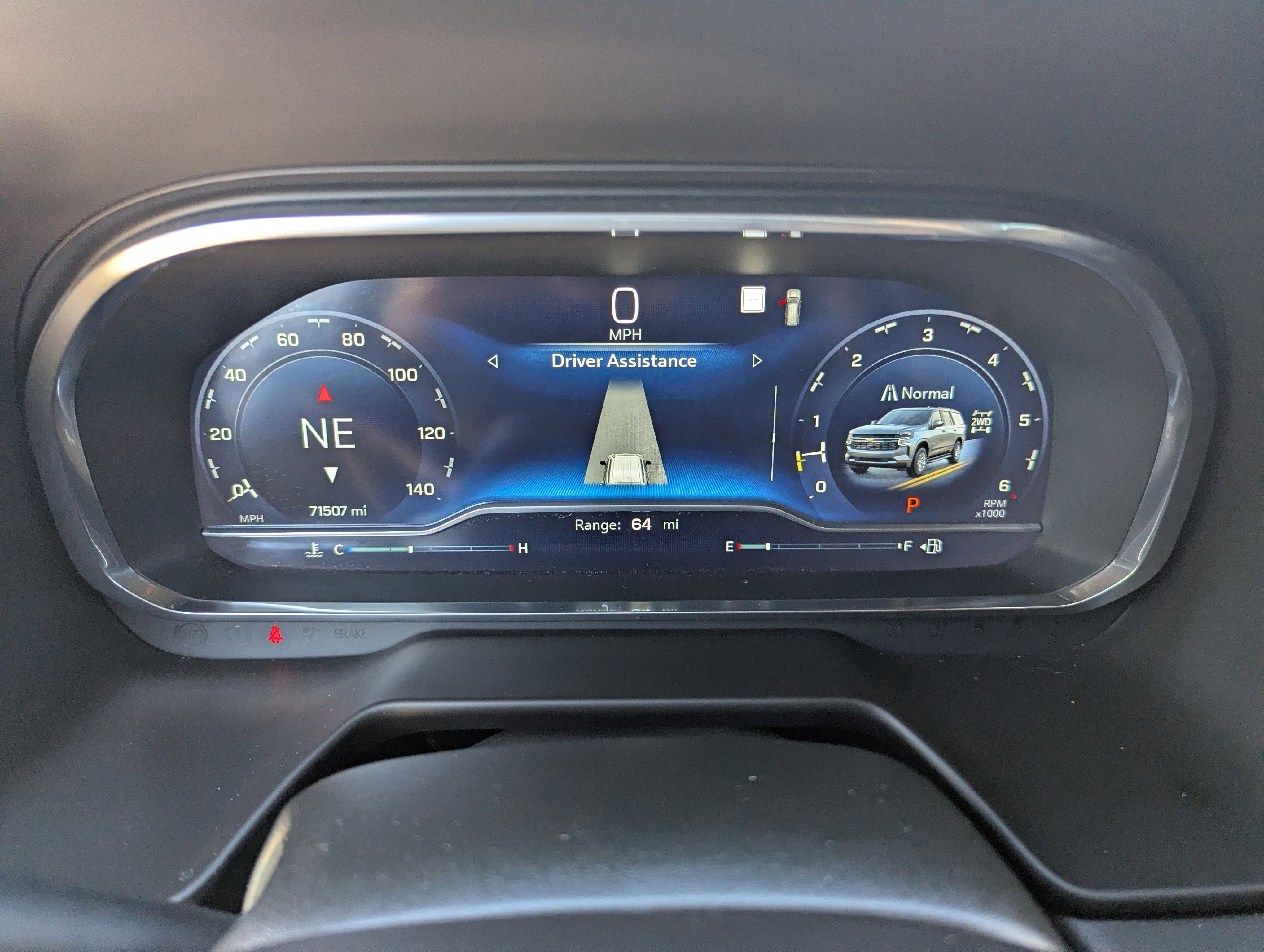 Used 2022 Chevrolet Tahoe Z71 w/ Luxury Package image 31