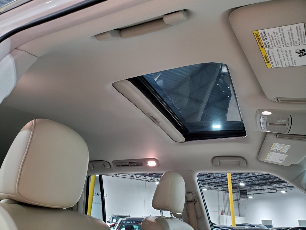 Used 2019 INFINITI QX80 Luxe w/ All-Season Package RWD image 15