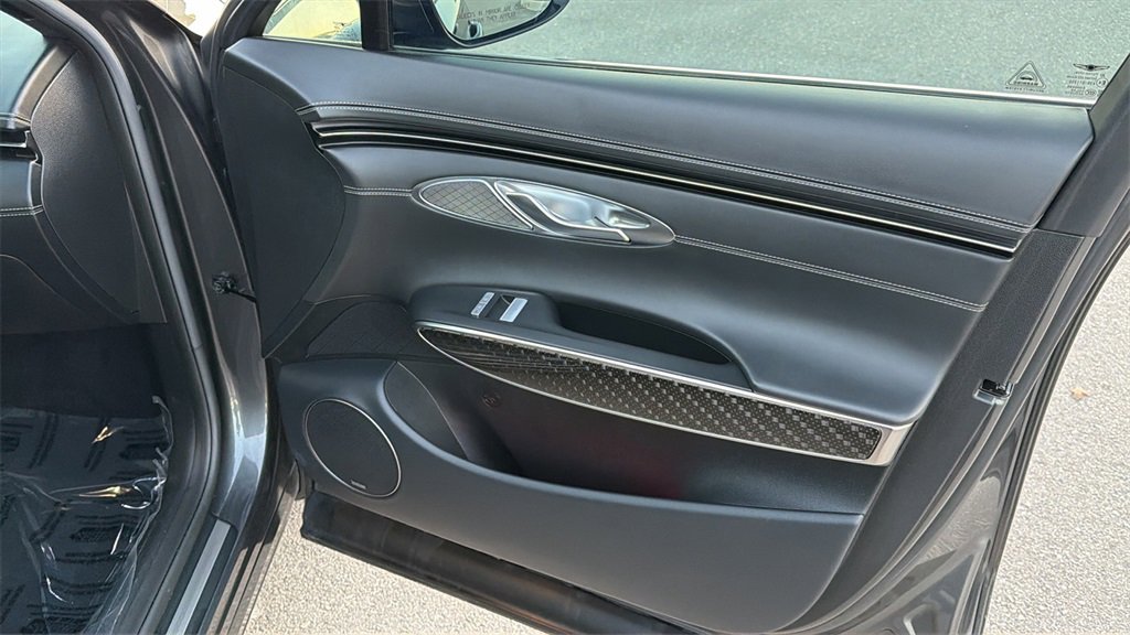 Used 2022 Genesis GV70 3.5T Sport w/ Sport Prestige Package image 47
