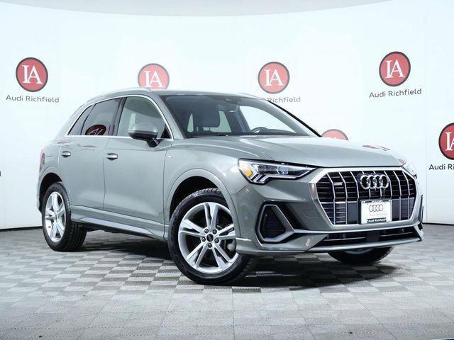 Used 2023 Audi Q3 2.0T Premium Plus w/ Premium Plus Package image 1
