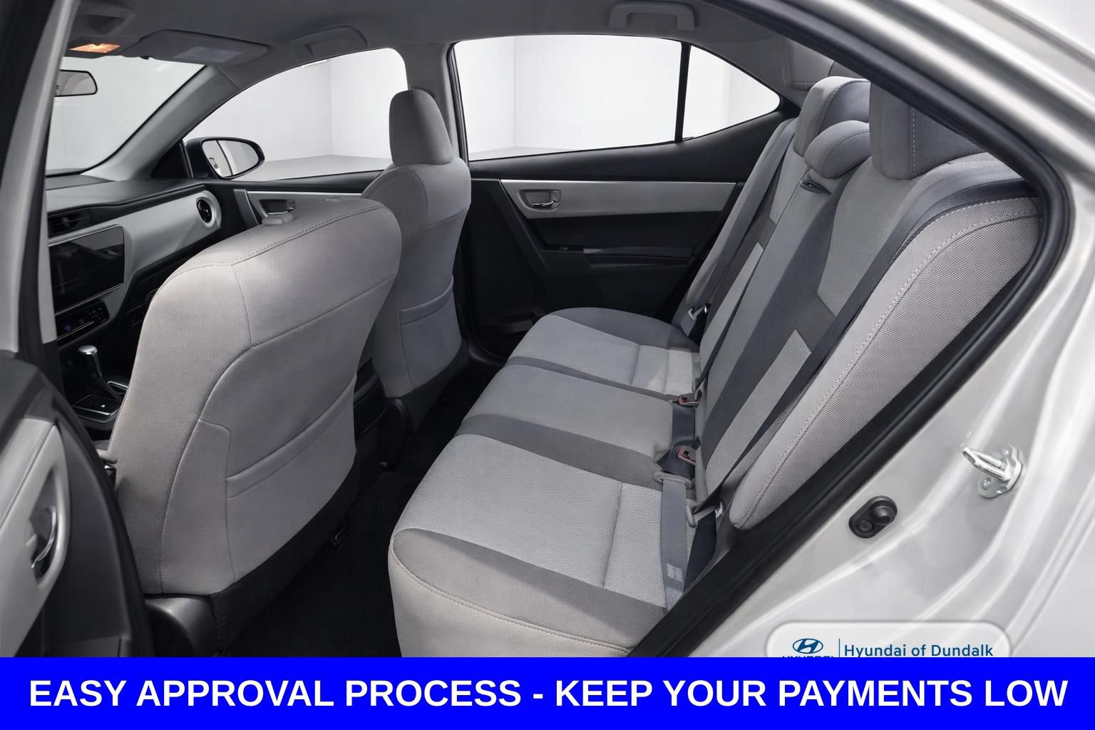 Used 2019 Toyota Corolla LE FWD image 16